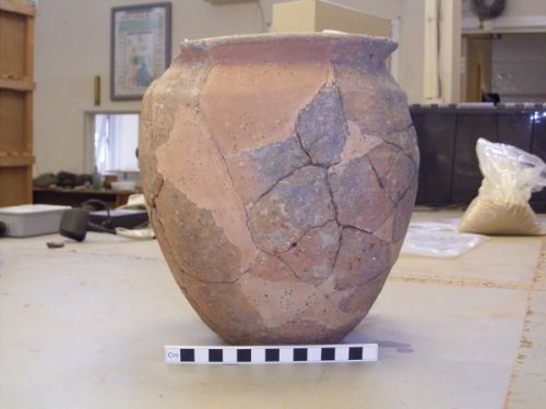 Savernake-type Vessel: The vessel is a locally produced storage jar in a grog tempered fabric