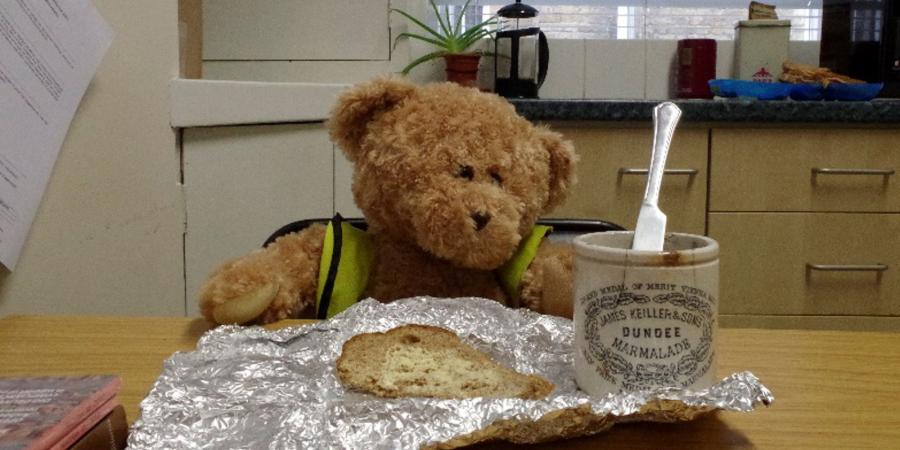 Kent Jones having lunch