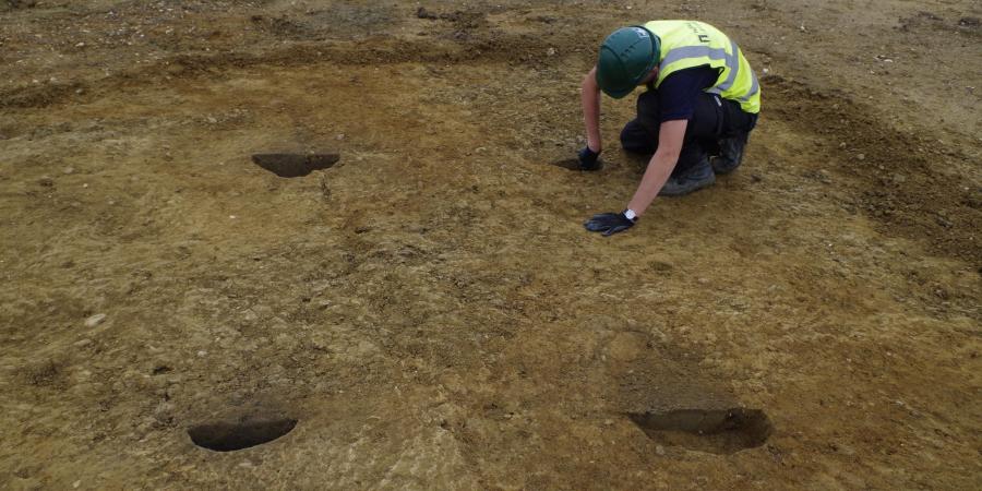 Excavating a possible pyre at Eaton Leys