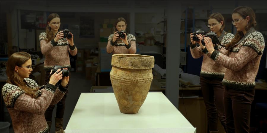 Recording a prehistoric pot using photogrammetry