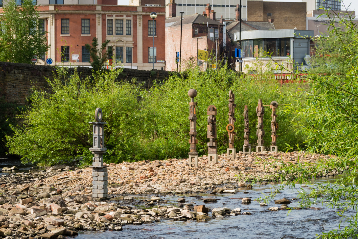 River Don sculptures by Daniel Bustamante