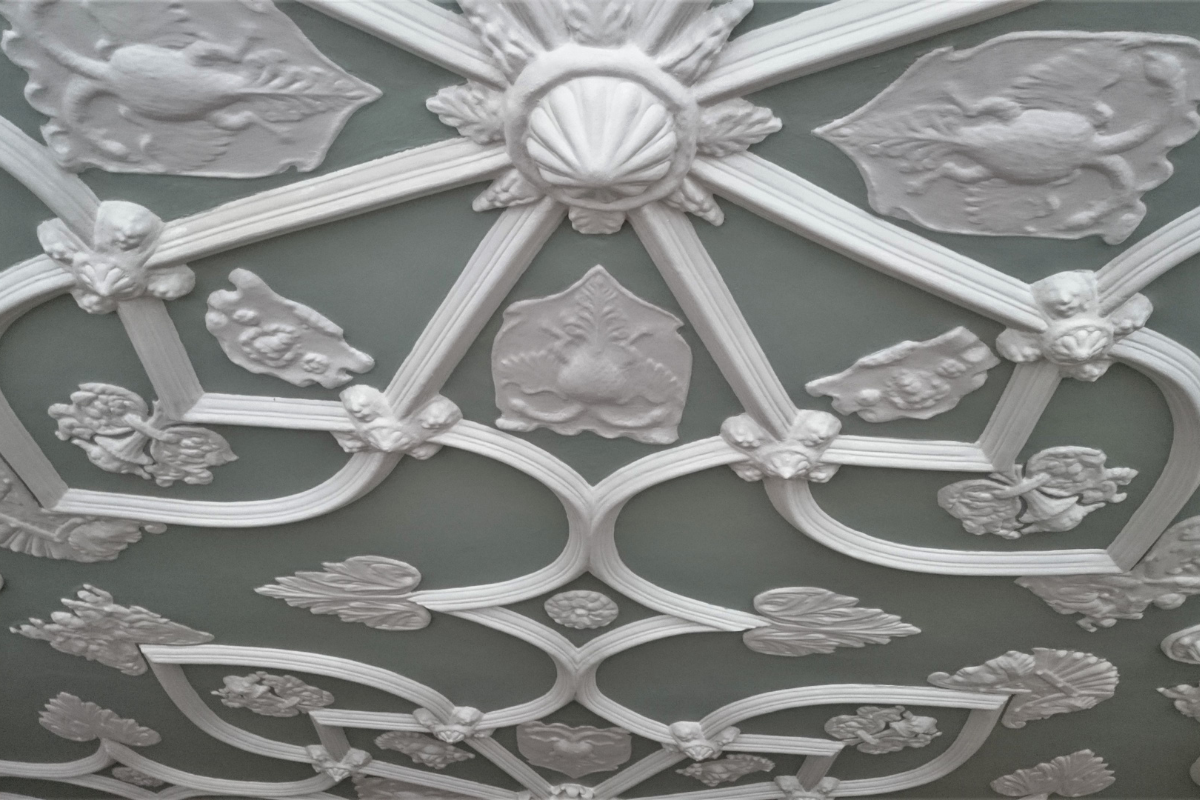 Detail of the Jacobean ceiling at The Grapes