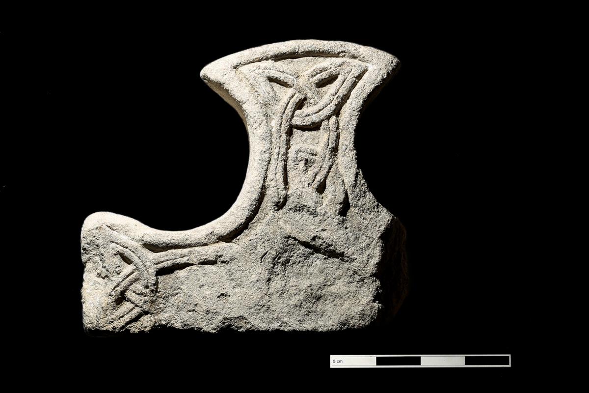 Worked stone from the Anglo-Saxon Monastery at Bath