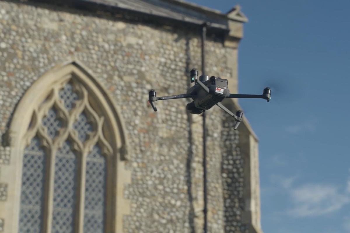 Drone flies across the outside of a church to create a 3D model of the building 