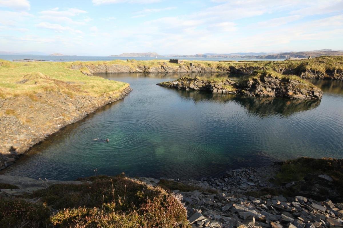 Entering the water, diving archaeology services for Historic Environment Scotland