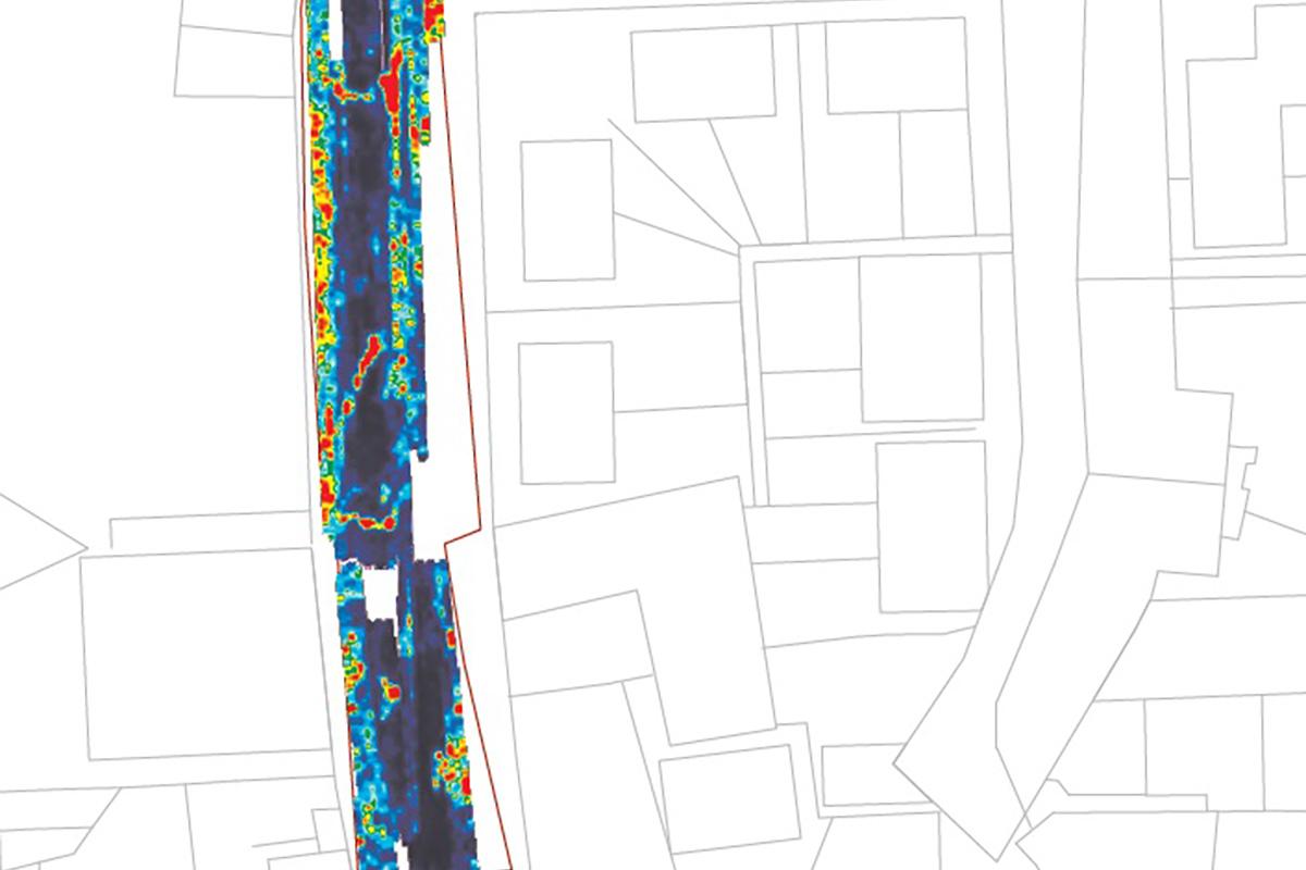 Radargram result of the Kingswood GPR survey showing below-ground features including drains and services