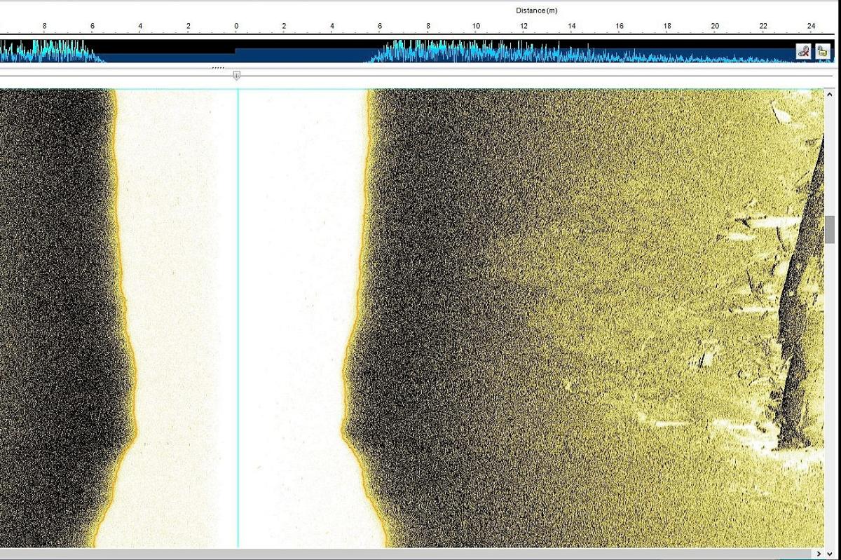 Sidescan sonar before processing 