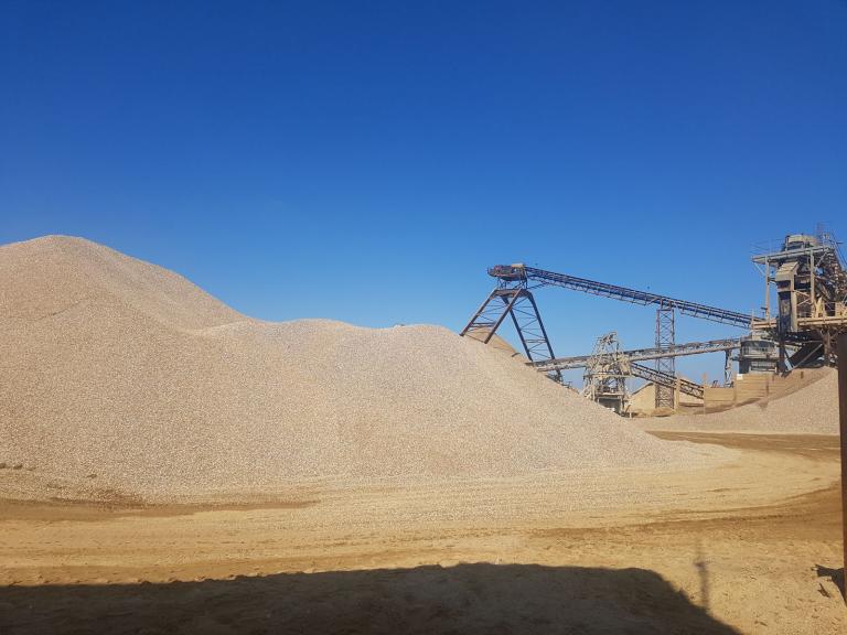 Wharf with aggregate