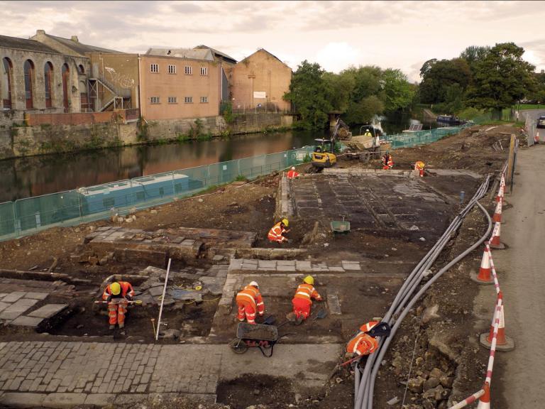 Excavation of the bath house